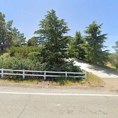 10227 Jenny St, Oak Hills, CA 92344