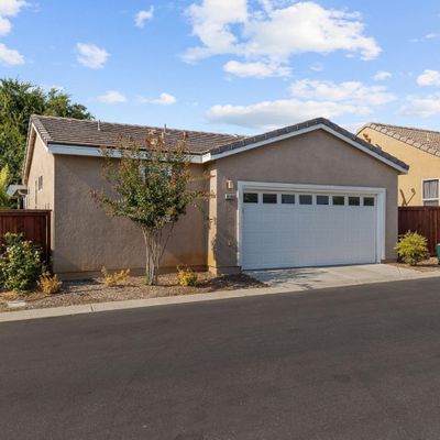 10306 Oldham Ln, Bakersfield, CA 93306