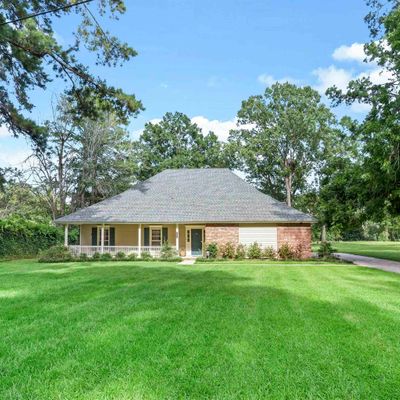 1035 Claiborne Rd, Baton Rouge, LA 70810