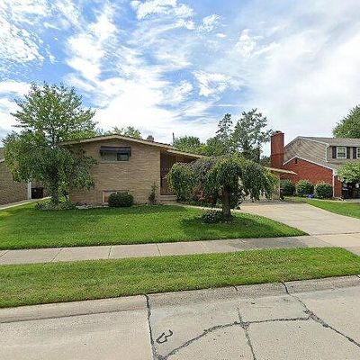 1039 Canterbury Rd, Grosse Pointe Woods, MI 48236