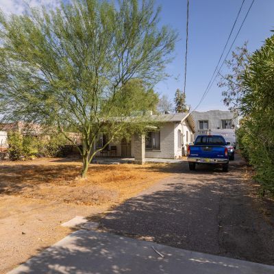 1044 E Whitton Ave, Phoenix, AZ 85014