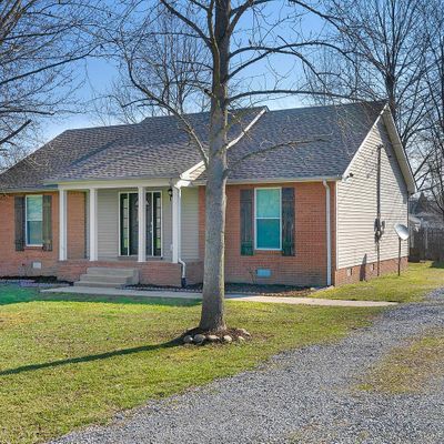 105 Poplar St, Portland, TN 37148