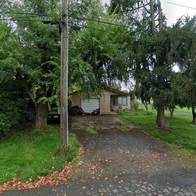 105 Stanley St, Amity, OR 97101