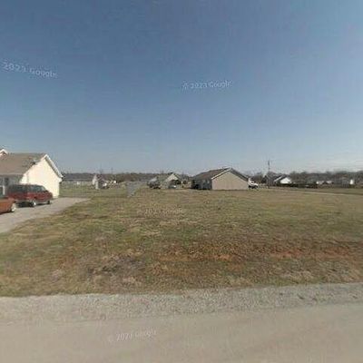 106 W Mcguire St, Bell Buckle, TN 37020