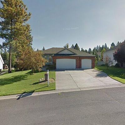 1215 E Brierwood Dr, Spokane, WA 99218