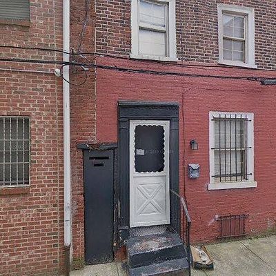 1222 Carlton St, Philadelphia, PA 19107