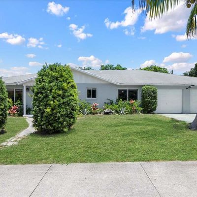 12293 Se Florida Ave, Hobe Sound, FL 33455