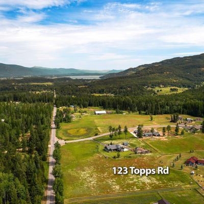 123 Topps Road, Sandpoint, ID 83864