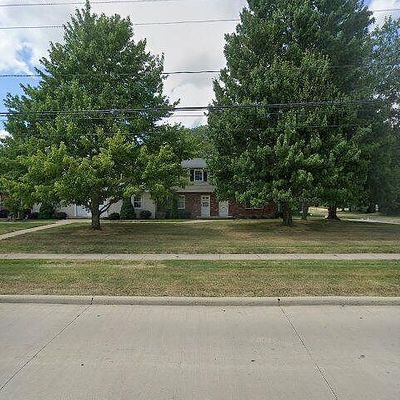 1238 N Carpenter Rd, Brunswick, OH 44212