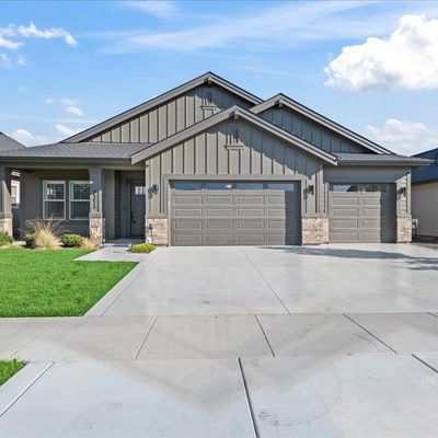 1252 W Capstone Dr, Nampa, ID 83686