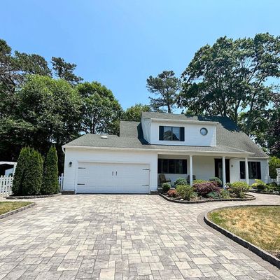 13 Shoveler Ln, Manahawkin, NJ 08050