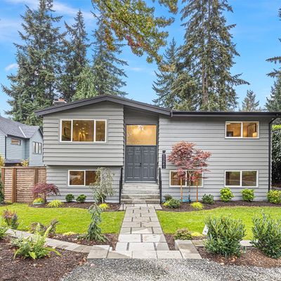 13043 Ne 113 Th St, Kirkland, WA 98033