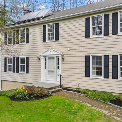 131 Marvin Ridge Rd, New Canaan, CT 06840