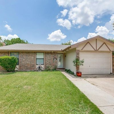 1310 Ontario Dr, Garland, TX 75040