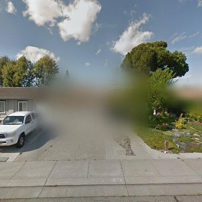 1329 Woodmont Way, Stockton, CA 95209