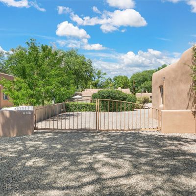 115 W Santa Fe Ave #J, Santa Fe, NM 87505