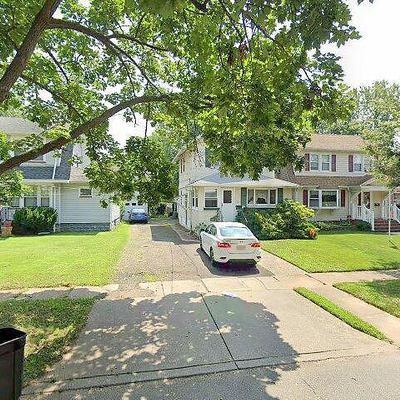 1151 Charlotte Pl, Rahway, NJ 07065