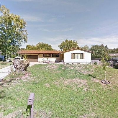 1190 Perry Dr, Platteville, WI 53818