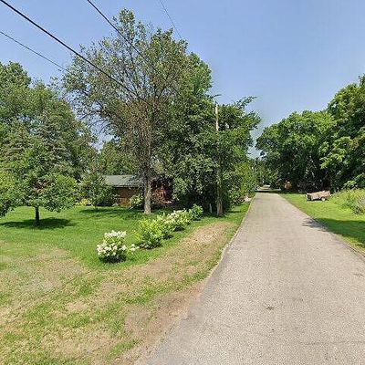 11920 Ravenswood Beach Rd, Detroit Lakes, MN 56501