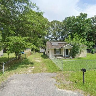 1205 Albemarle St, Hanahan, SC 29410