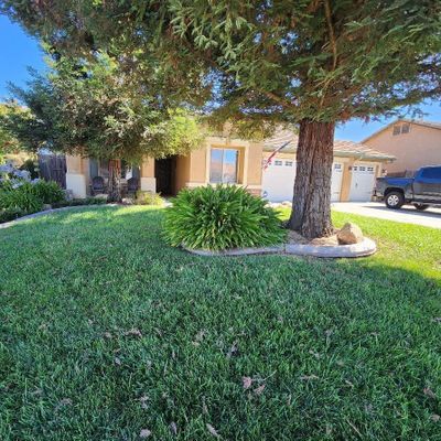 12111 Adirondack Ave, Bakersfield, CA 93312