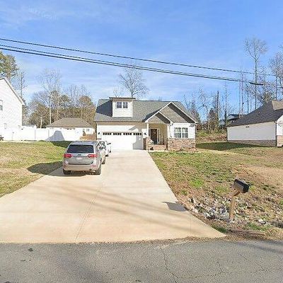 1419 Independence Sq, Kannapolis, NC 28081