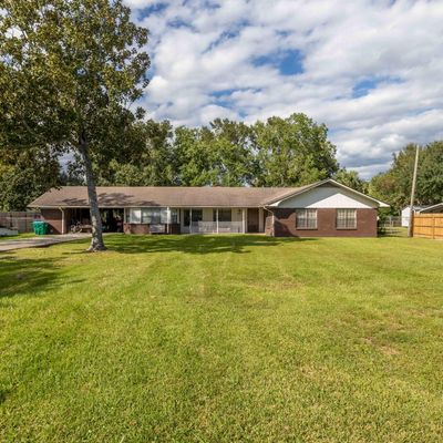 1419 Porter Ave, Ocean Springs, MS 39564