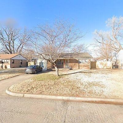 1420 E Amsden Ln, Wichita, KS 67216