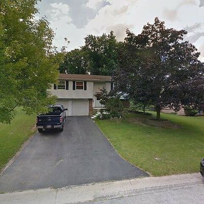 1453 W Shore Dr, Lima, OH 45805