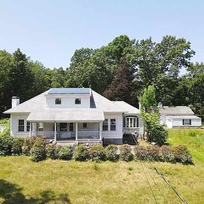 15 Myrtle St, Methuen, MA 01844