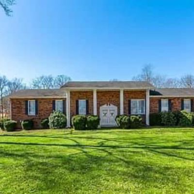 1501 Hillwood Cir, Lafayette, TN 37083