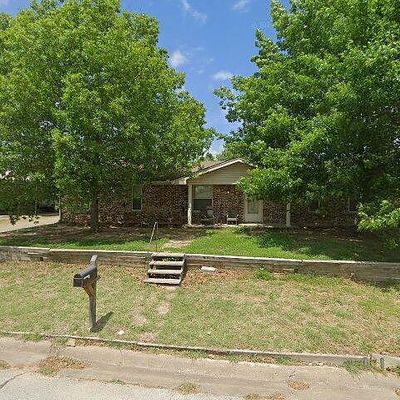 1514 Linda St, Bowie, TX 76230