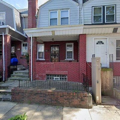 1534 Kinsdale St, Philadelphia, PA 19126