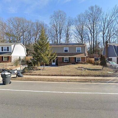 13741 Mapledale Ave, Woodbridge, VA 22193