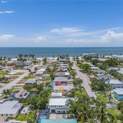 140 Bay Mar Dr, Fort Myers Beach, FL 33931