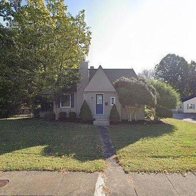 1413 Poplar St, Benton, KY 42025