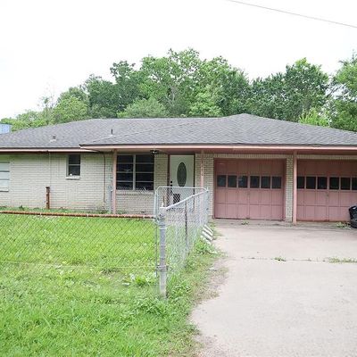 1680 S Ann St, Sour Lake, TX 77659