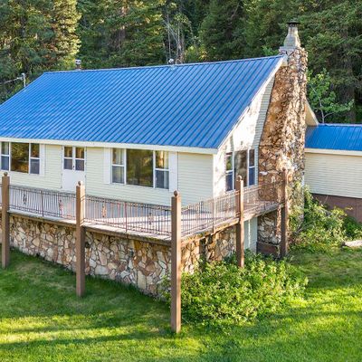 17 Lem Ct, Cascade, ID 83611