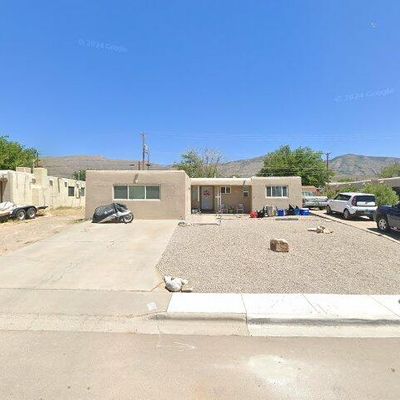 1738 Buena Vista Ct, Alamogordo, NM 88310