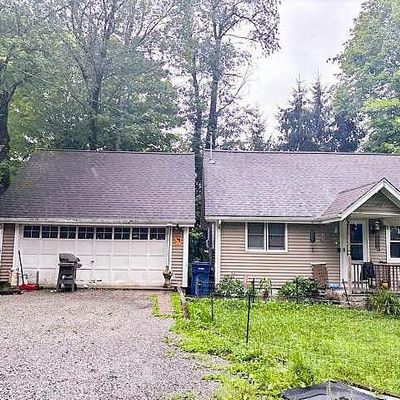 175 Coon Den Rd, Highland Lakes, NJ 07422