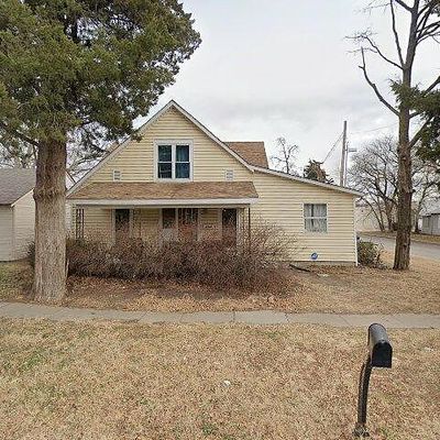 1758 S Santa Fe St, Wichita, KS 67211