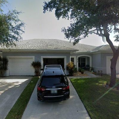 1793 S Dovetail Dr #B2, Fort Pierce, FL 34982