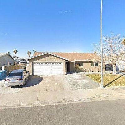 1825 Green Acres Ave, Las Vegas, NV 89156