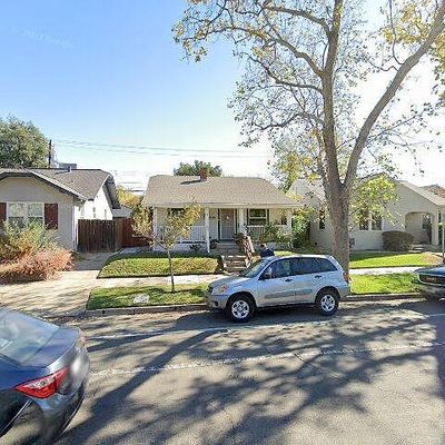 1559 34 Th St, Sacramento, CA 95816