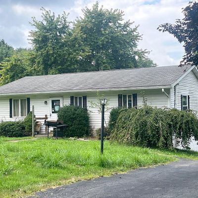 156 Dutchtown Rd, Butler, PA 16002