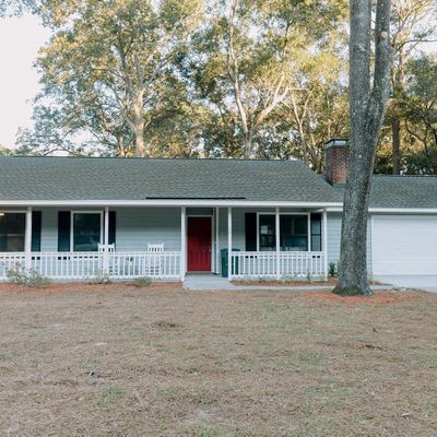 16 Wiggins Rd, Beaufort, SC 29907