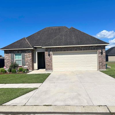 1602 S Gonzales Trace Ave, Gonzales, LA 70737