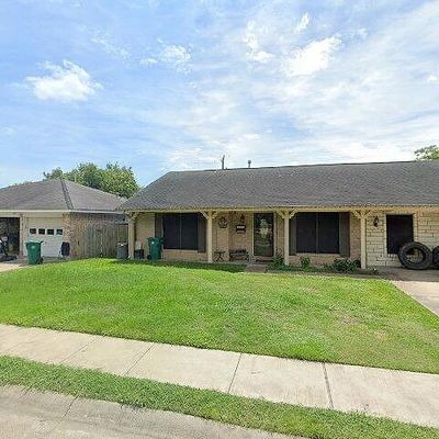 1608 Dabney Dr, Pasadena, TX 77502