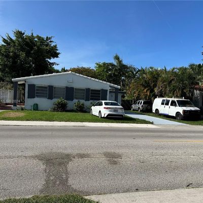 1619 Moffett St, Hollywood, FL 33020