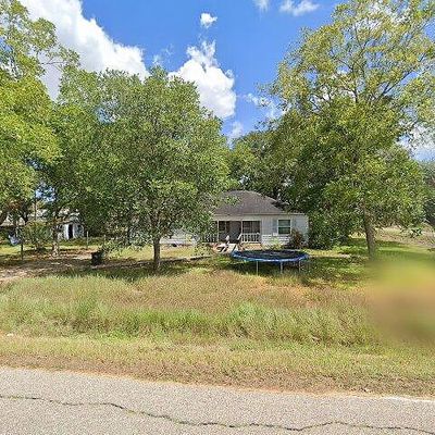 1623 Avenue J, Danbury, TX 77534